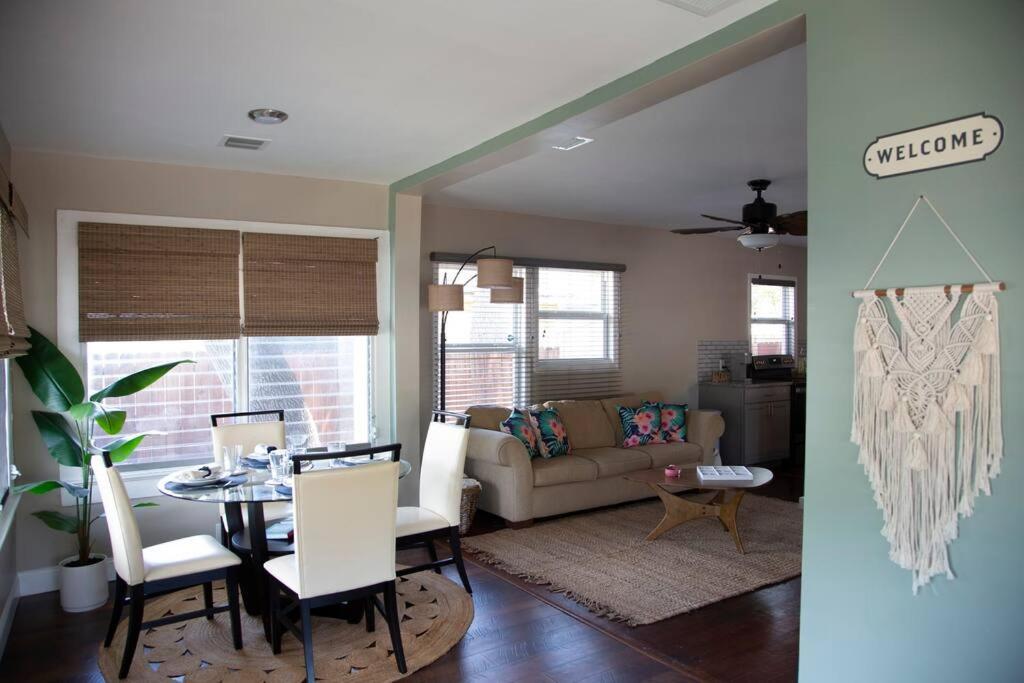 Two Bedroom Ranch With Private Deck Close To Beach Lake Worth Beach Exteriör bild